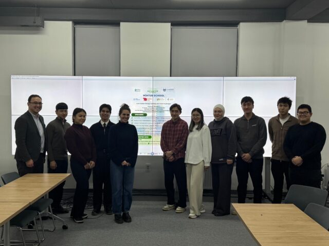 Group of people of the winter school 2026